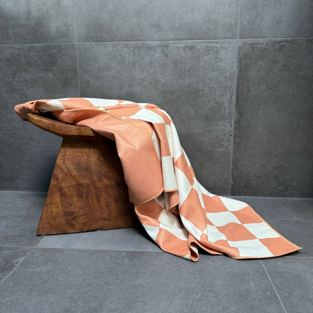 Travel towel 180x90cm large, quick-drying & recycled